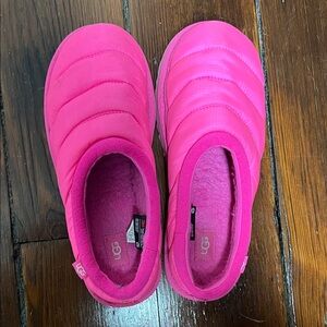 UGG women’s thermal shoe